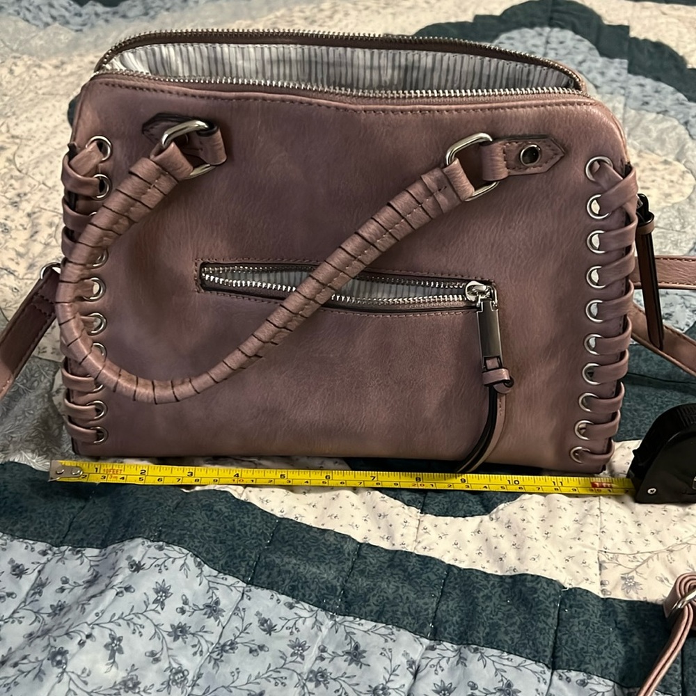 Hand bag